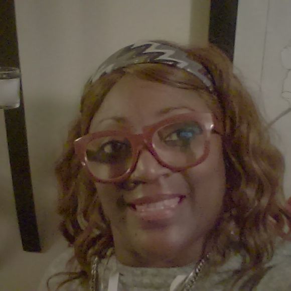 Meet your Posher, Robin - Picture 1 of 1